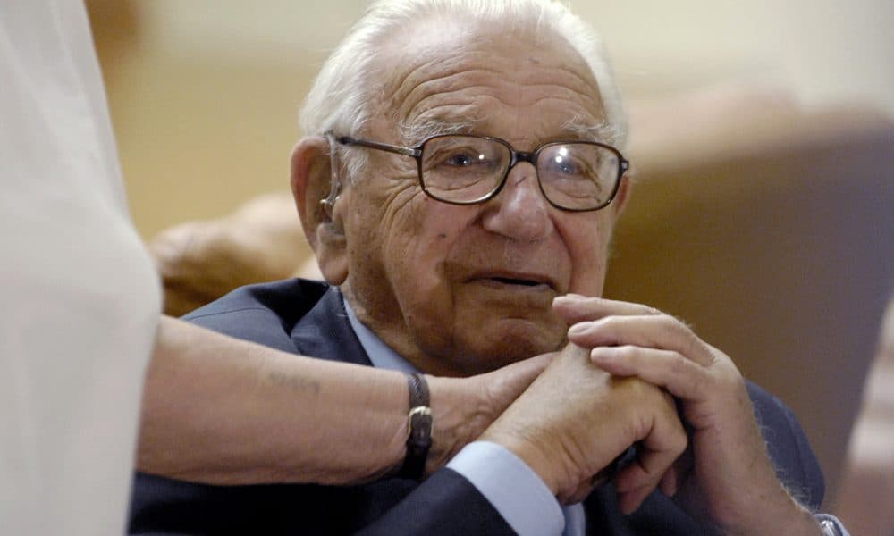 Elhunyt a gyermekeket mentő Sir Nicholas Winton