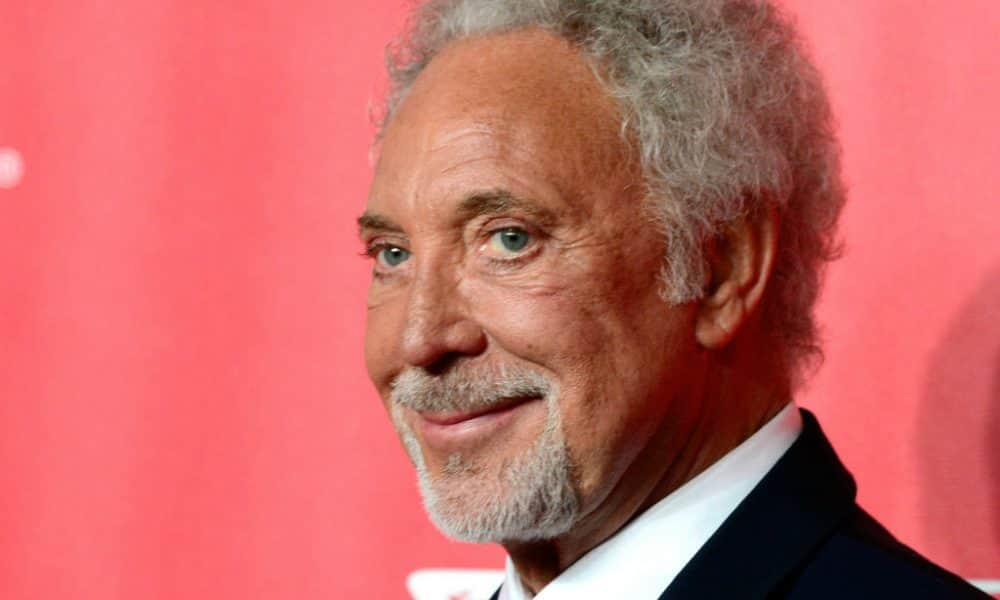 Tom Jones valójában egy film címe volt, most 80 éves