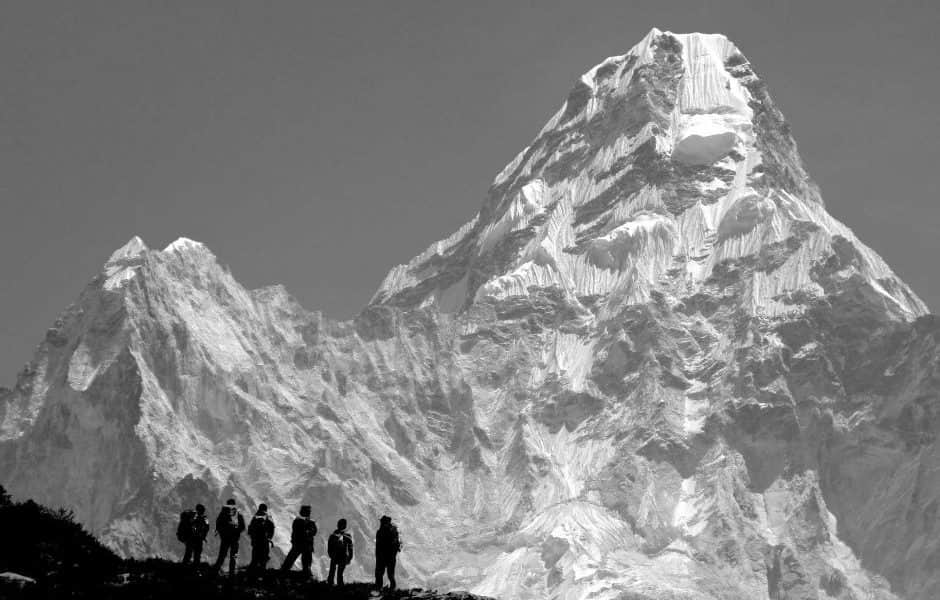 Törvénnyel szabályozzák, hogy kik mászhatnak föl a Mount Everest csúcsára