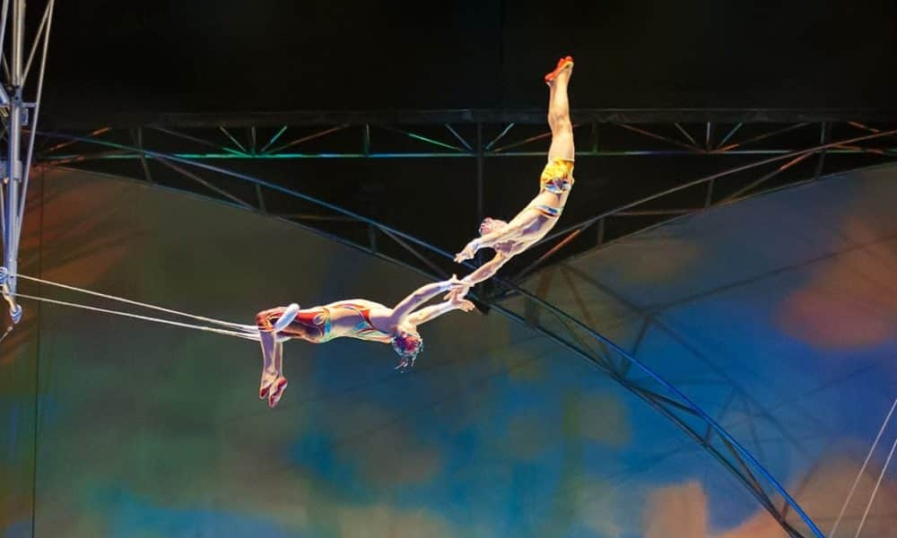 Belehalt sérüléseibe a világhírű Cirque du Soleil légtornásza