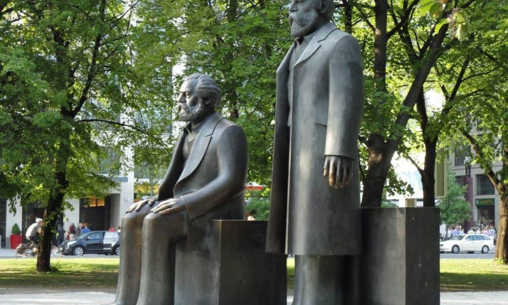 Marx és Engels a vártnál kelendőbbek voltak Kínában