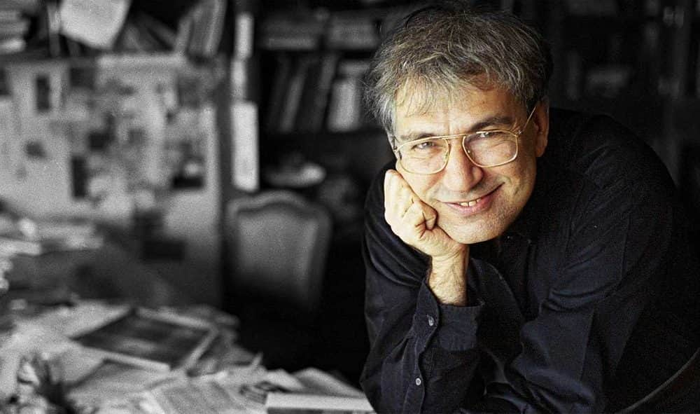 Orhan Pamuk fotók formájában készítette el új regényét