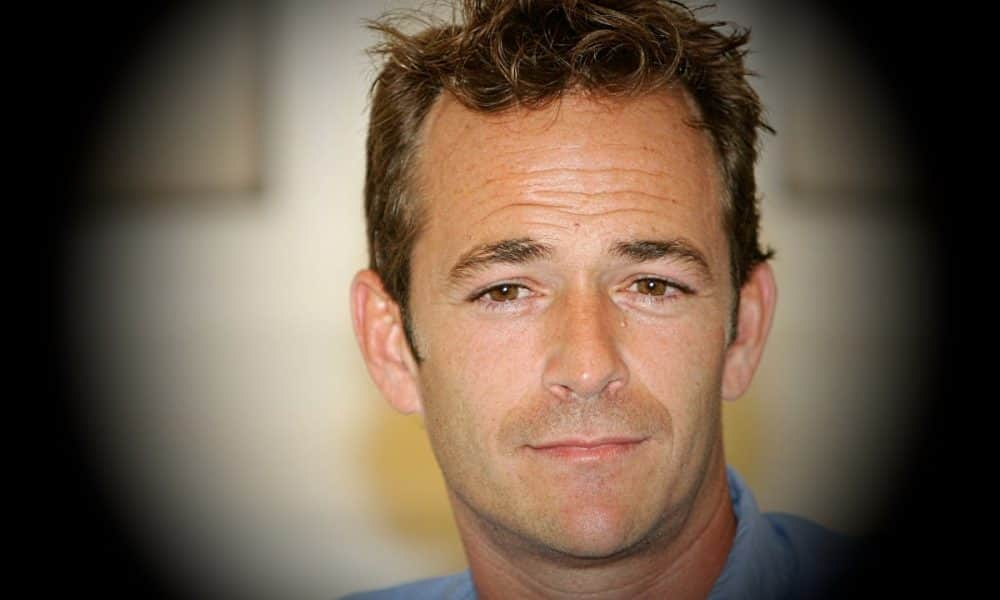 Meghalt Luke Perry