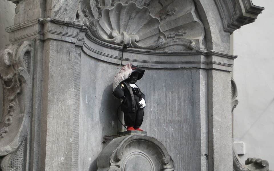 Leállítják a Manneken Pis-szobor ivóvízpisilését Brüsszelben