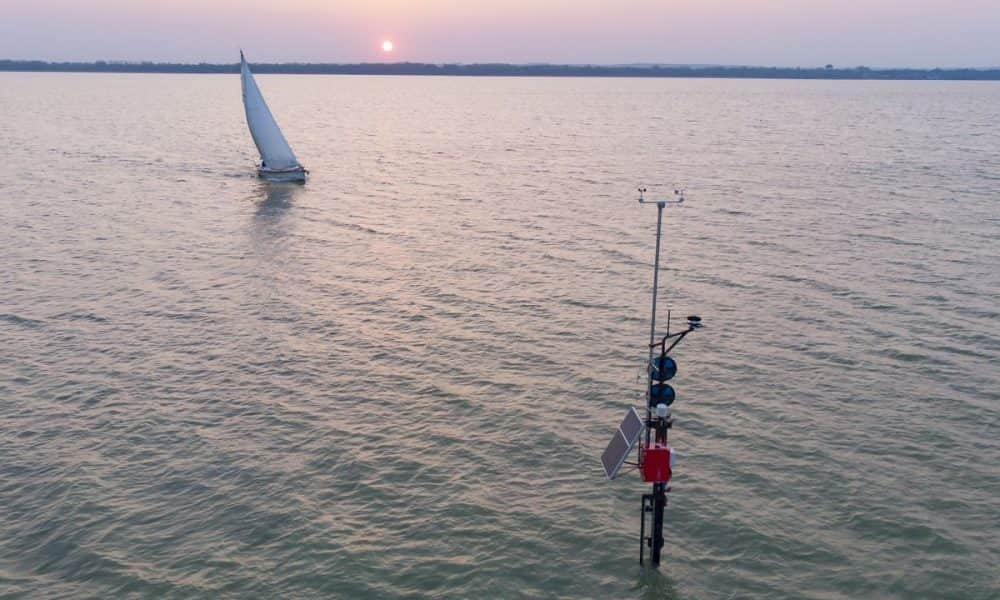 A nap fotója: Már a Balaton közepén is van viharjelző