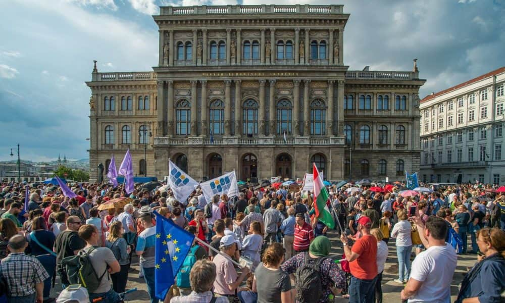 A Magyar Tudományos Akadémia véleménye az egyetemek átalakításáról