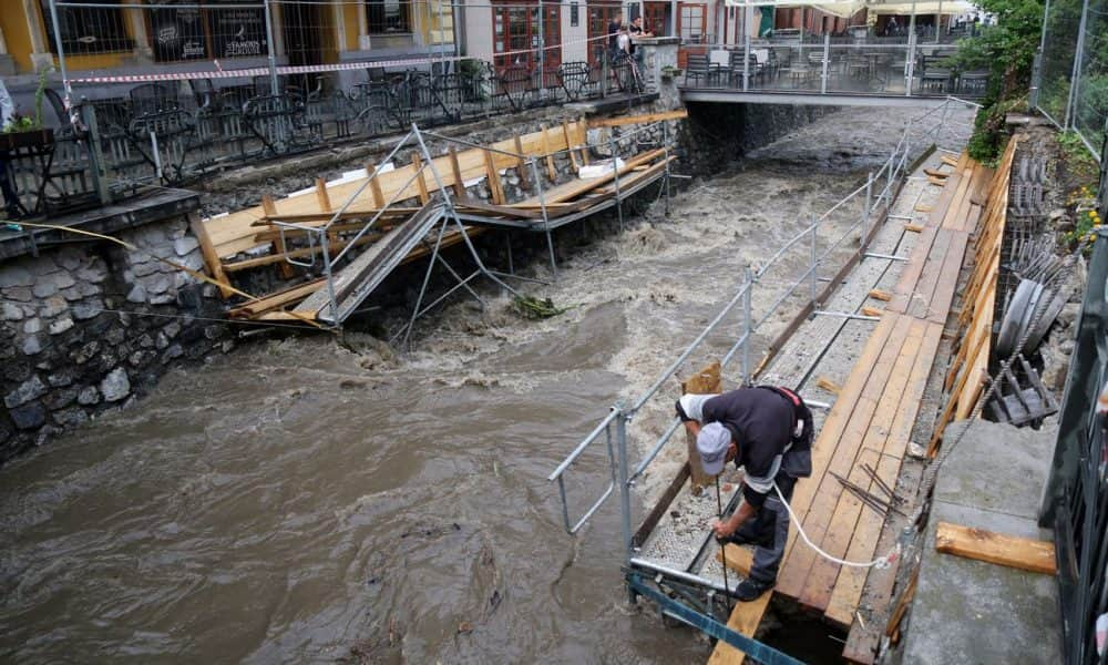 A nap fotója: Így árad a Szinva patak Miskolcon