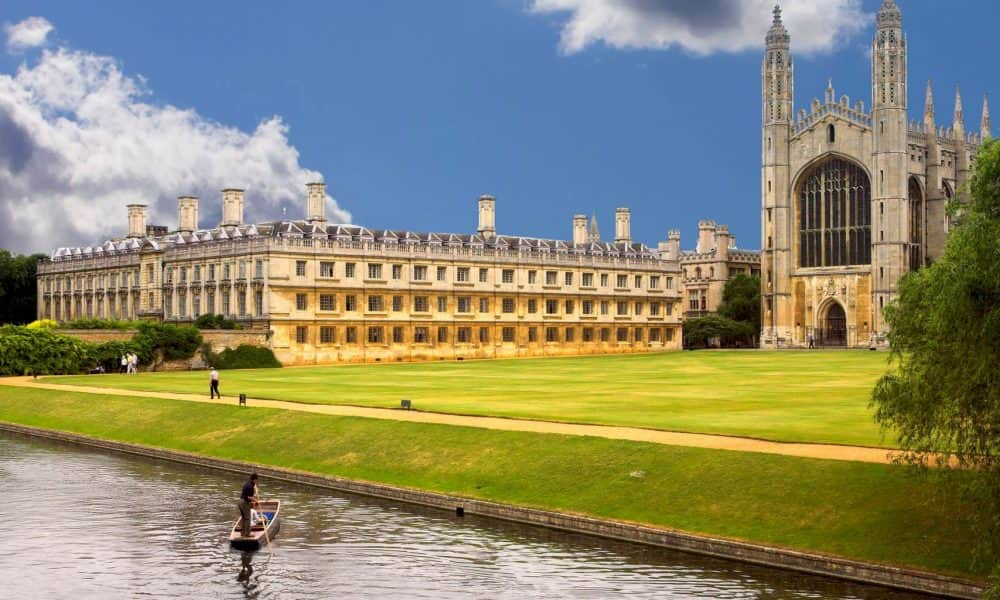 Már Newton egy jegyzetfüzete is hozzáférhető online a Cambridge-i Egyetem könyvtárából