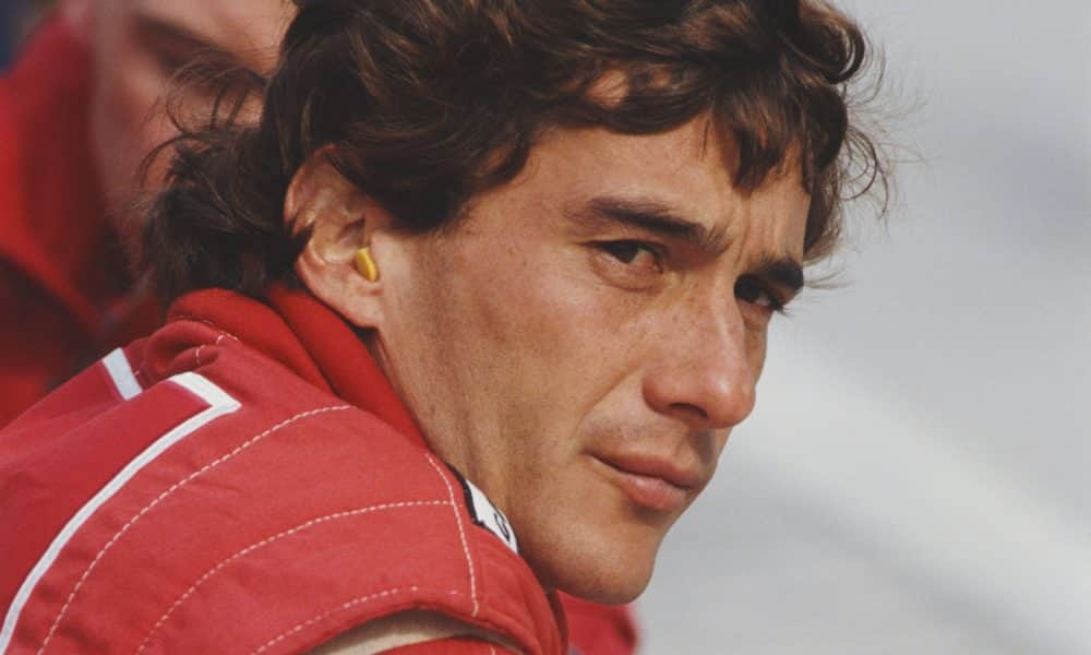 Sorozat készül a 16 éve elhunyt Ayrton Senna autóversenyzőről