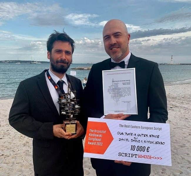 Szabó Simon és Daoud Dániel díjat vehetett át Cannes-ban