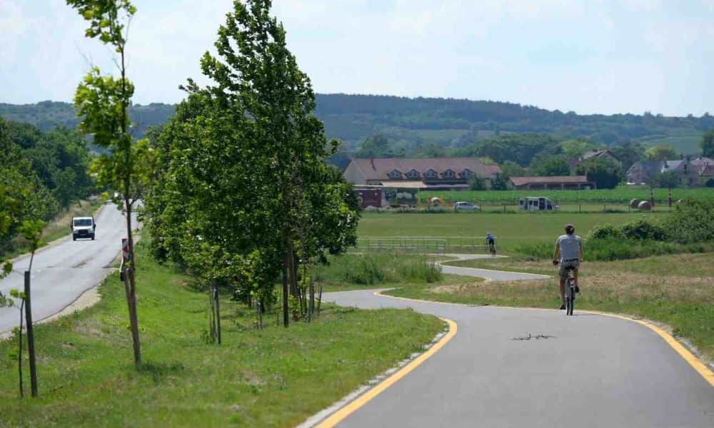 A nap fotója: Készül a Budapest-Balaton kerékpárút