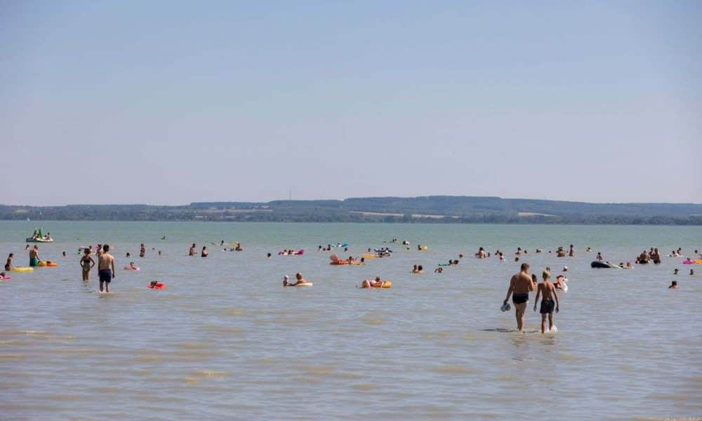 A nap fotója: Hőség a Balaton partján