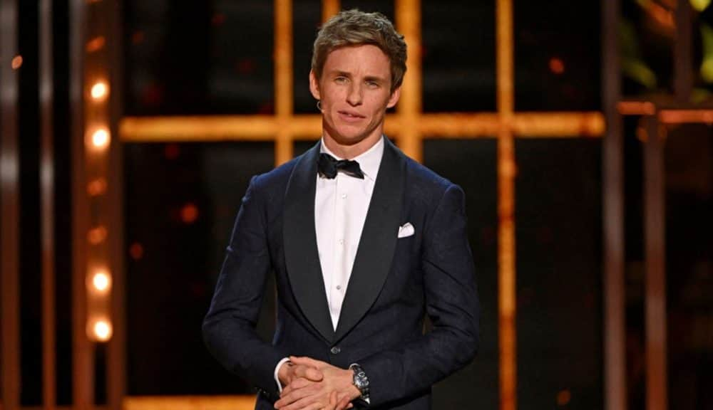 Eddie Redmayne Aranyszem-éltműdíjat kap