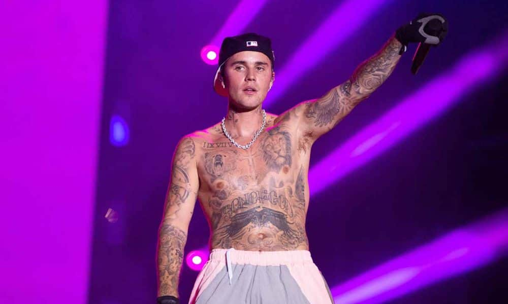 Justin Bieber betegség miatt szünetet tart