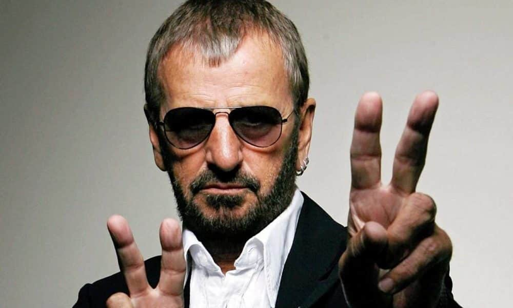 Ringo Starr elkapta a kórt