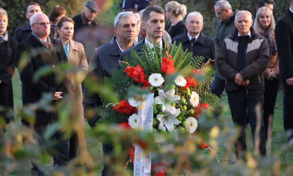 Fasisztának nevezték az ártatlan áldozatoknak emlékművet állítókat