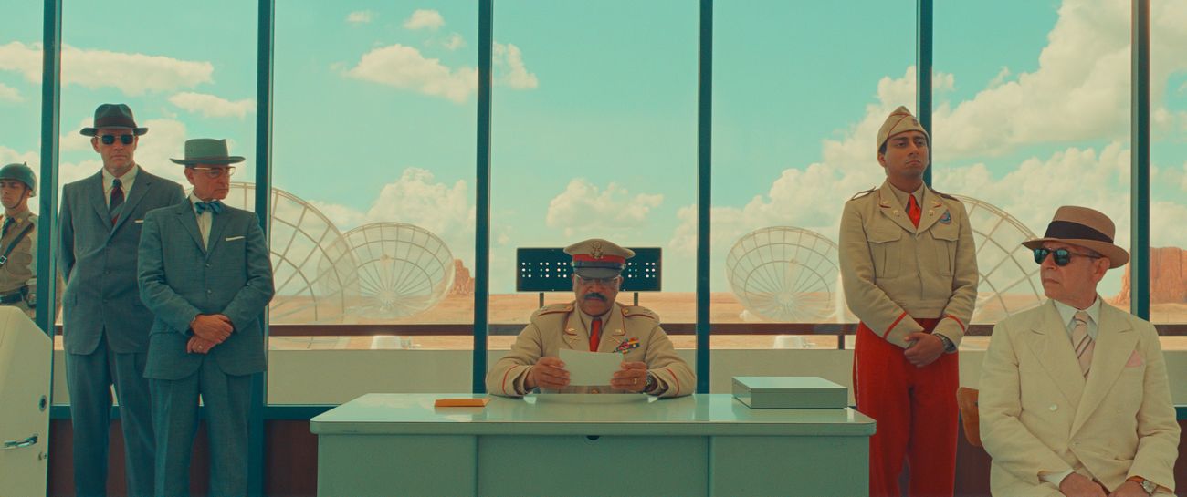 Wes Anderson Asteroid City című új filmje – Stílus, humor, ötletek: 10–10–10 pont