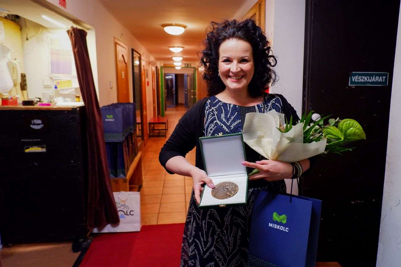 Varga Andrea kapta idén a Déryné-díjat!