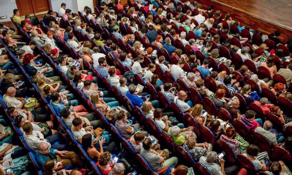 500 ezer forint összdíjazású kisfilmes pályázatot hirdet a CineFest