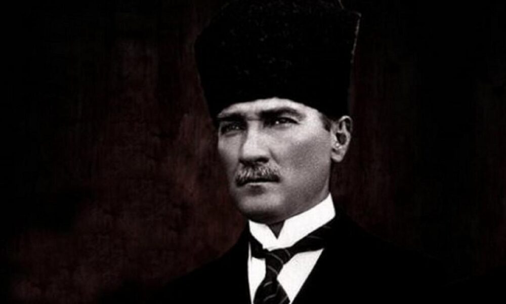 Mégsem kap szobrot Musztafa Kemal Atatürk Prágában