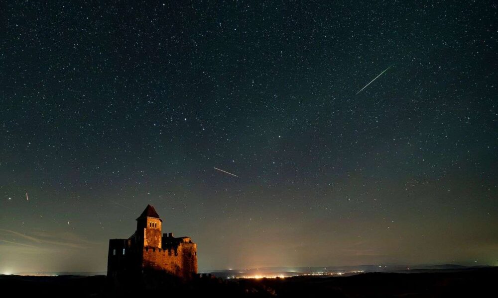 A nap fotója: Így repült az égen a Perseida meteorraj