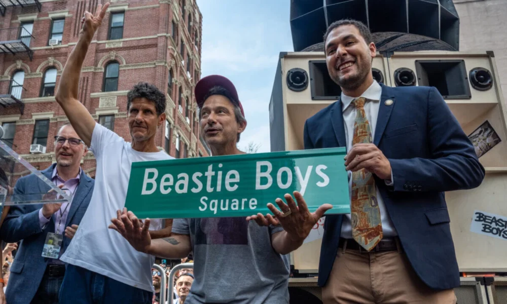 New Yorkban Beastie Boys teret avattak