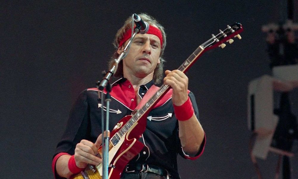 3,6 milliárdot költöttek el Mark Knopfler gitárjaira