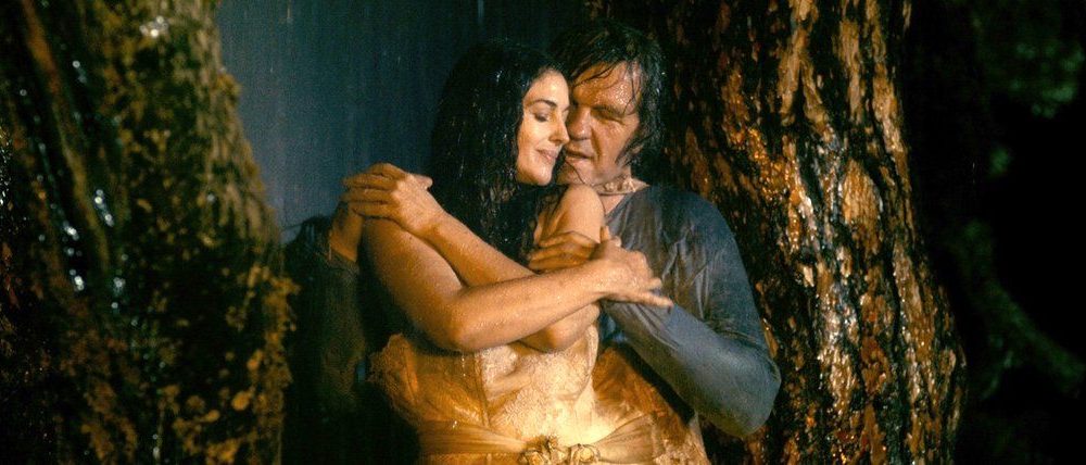 Tejben, vajban, szerelemben – Kusturica és Monica Bellucci szerelmes párosa ma