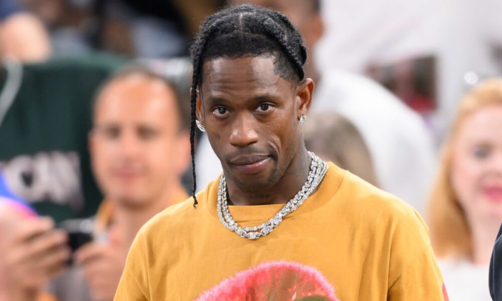 Travis Scott rapper kora reggel bunyózott Párizsban