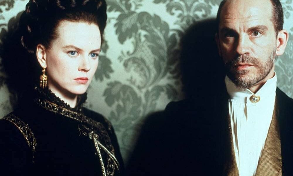 Nicole Kidman, John Malkovich, Barbara Hershey a két Oscarra jelölt Egy hölgy arcképe című filmben