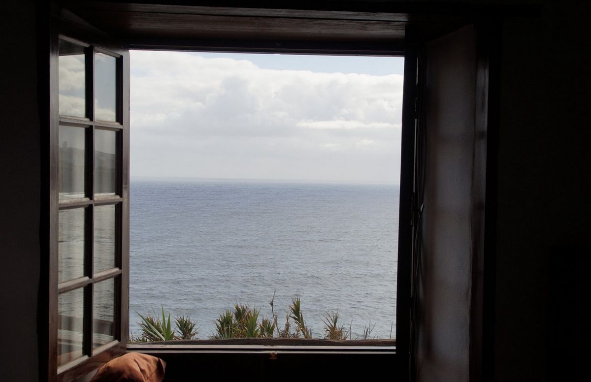 A műanyag ablakok nyitási iránya: Minden, amit tudni érdemes