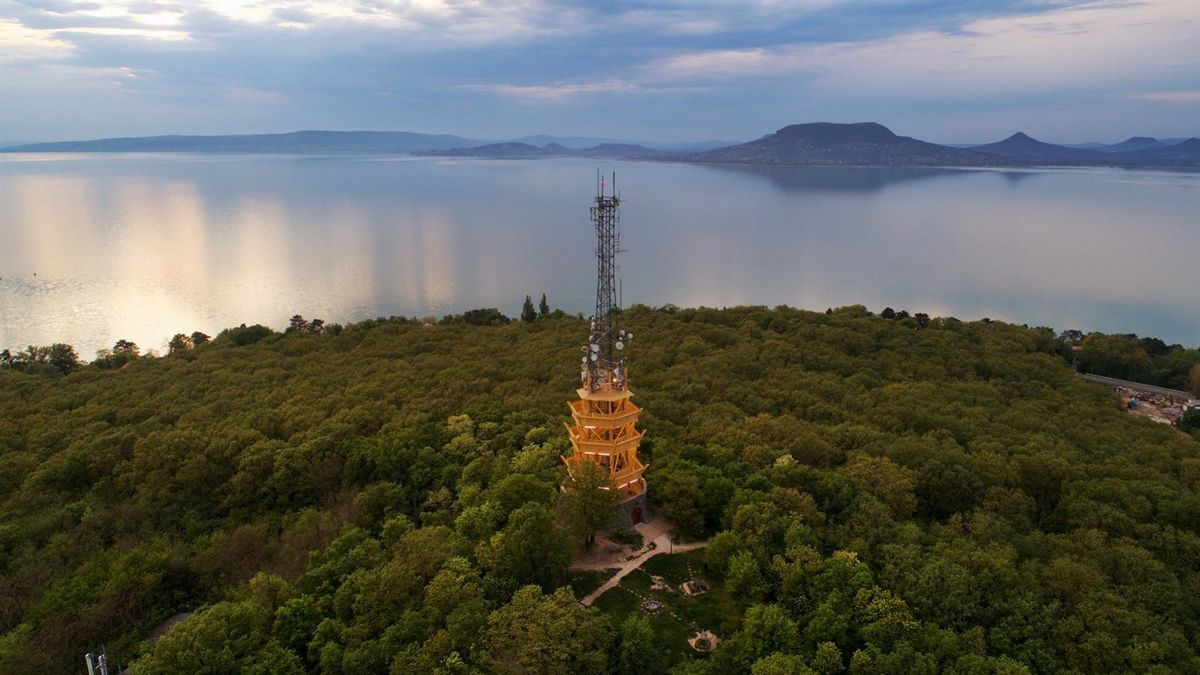 Elbontják a Balaton egyik legszebb panorámájú kilátóját