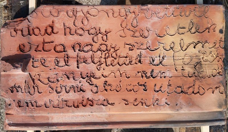 Egy szerelmes üzenet bukkant elő egy komáromi ház felújításakor