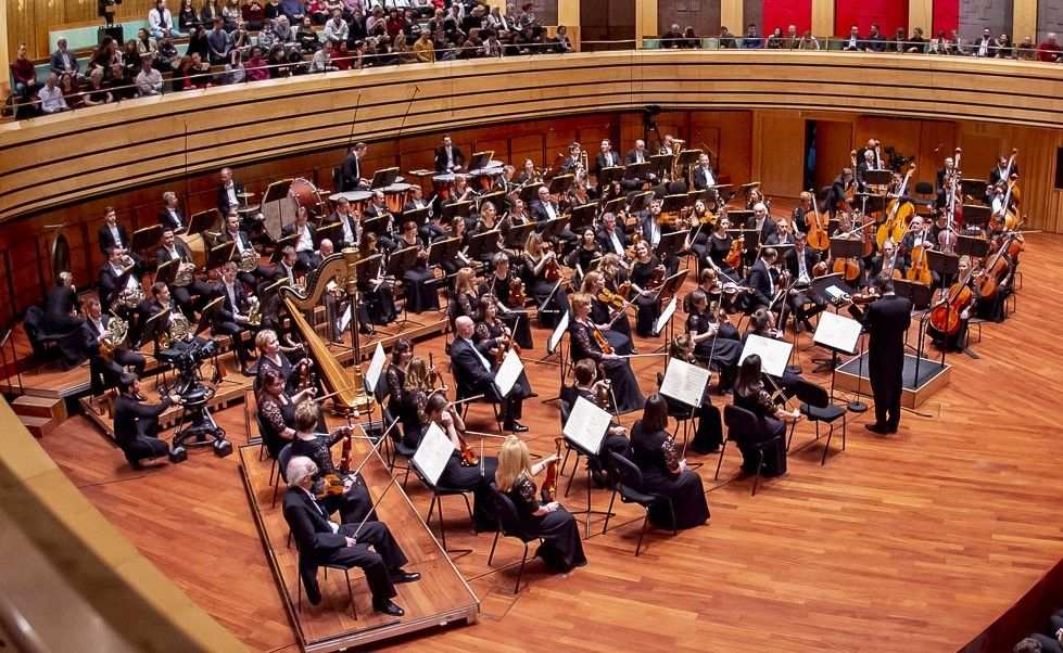 Olasz zenei utazás a Müpa színpadán: Bottesini, Paganini és Strauss művei a MÁV Szimfonikus Zenekar előadásában​