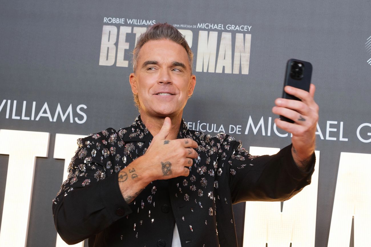 Az év legszimpatikusabb vallomása – Robbie Williams a pánikbetegségéről