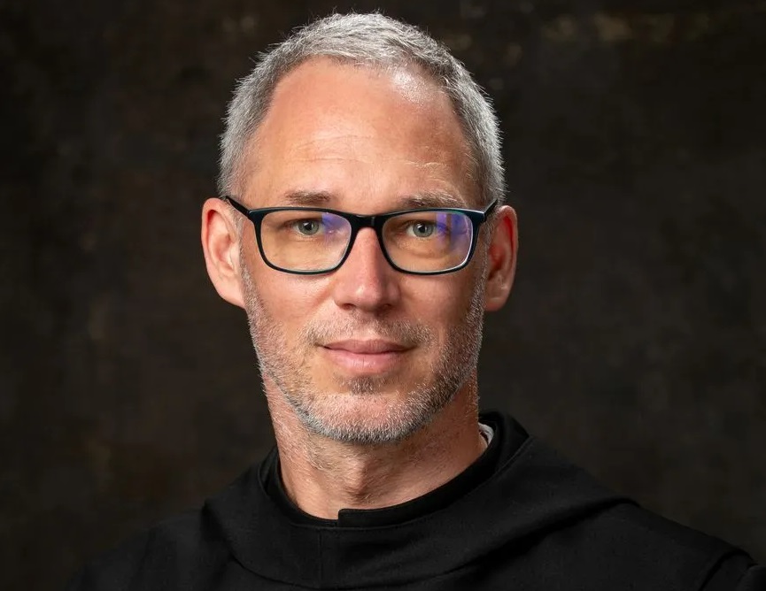 A kert a teremtés folytatása – Beszélgetés Dejcsics Konrád atyával, az Arcus Temporum igazgatójával