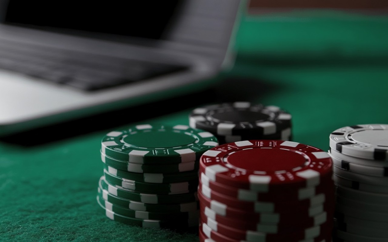 Milyen casino ingyen pörgetés bónuszok előnyeit élvezhetik a magyar játékosok?