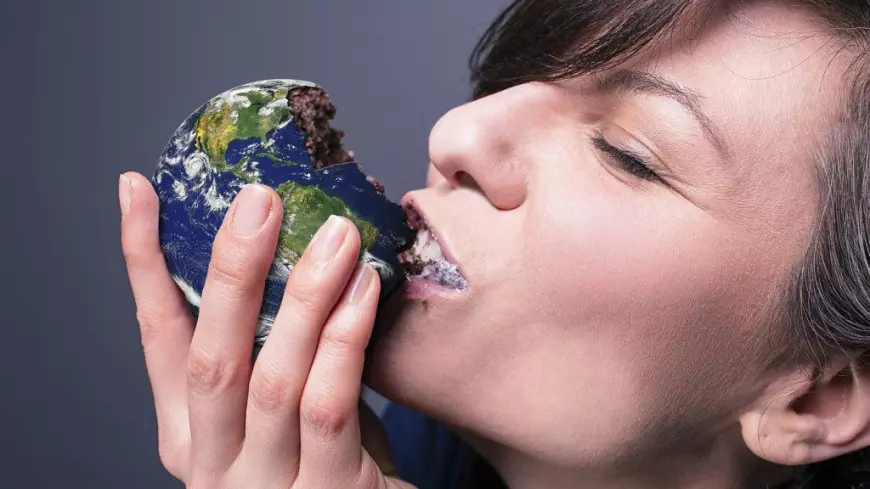 Dermesztő, amit az emberiség csinál: lassan az év felénél tart a túlfogyasztás napja