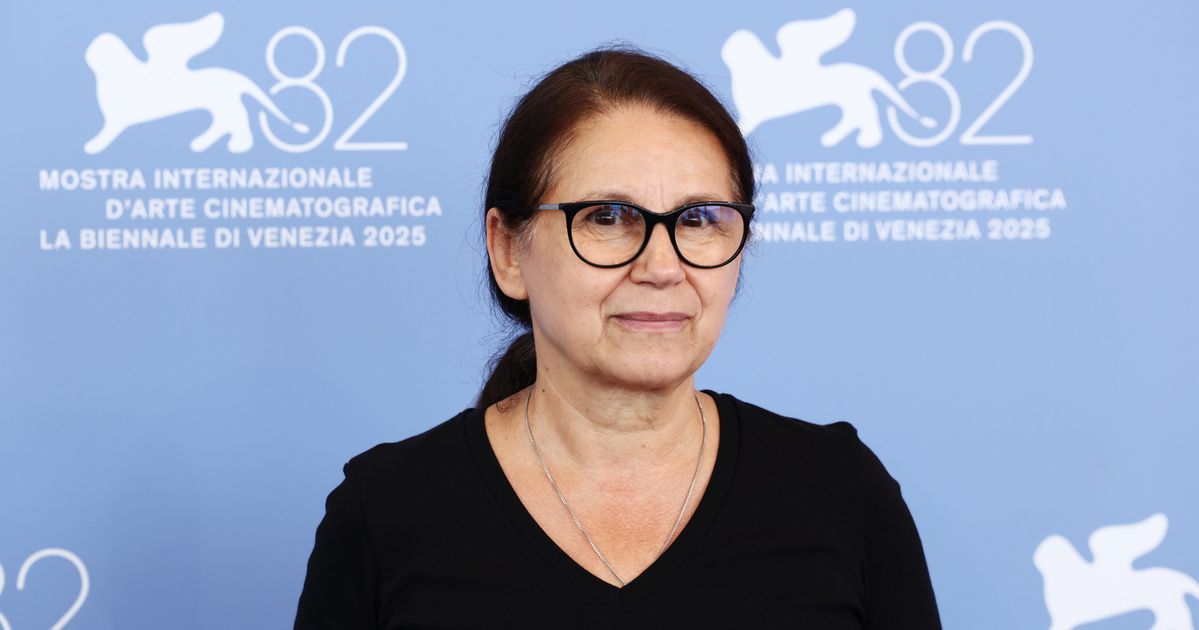 Enyedi Ildikó: Ha egy kicsit lejjebb szállunk, már kevésbé leszünk magányosak