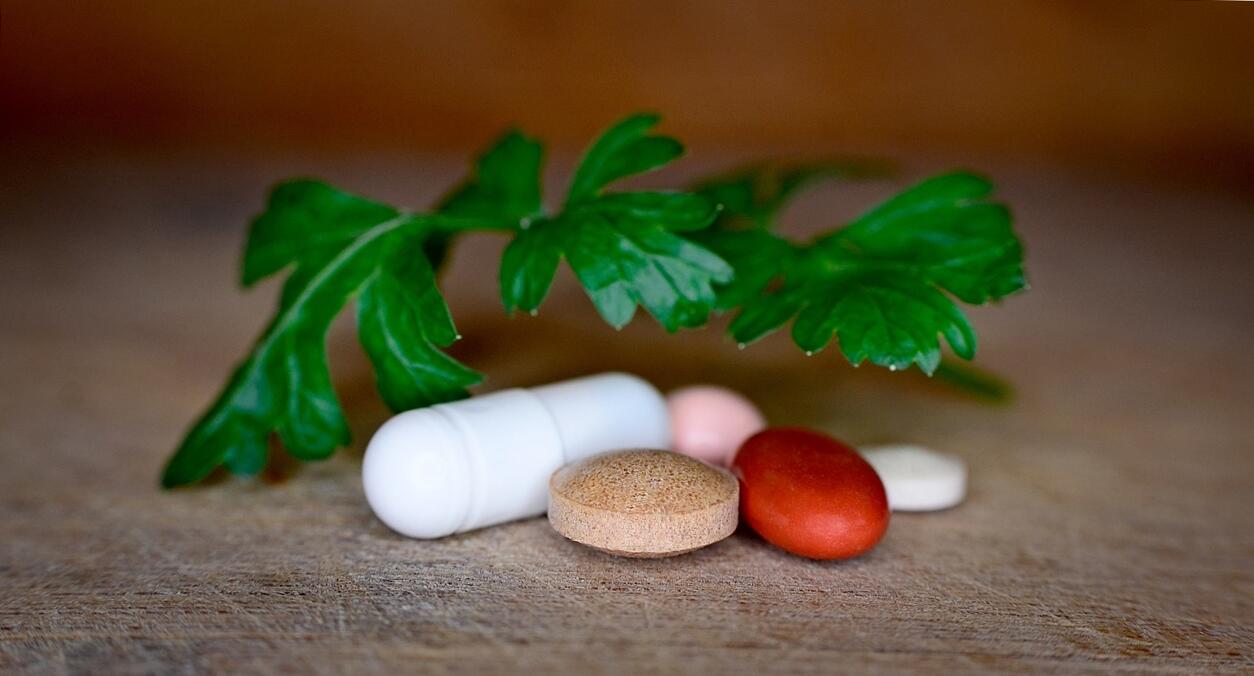 Miért érdemes kiszervezni a vitaminok gyártását?