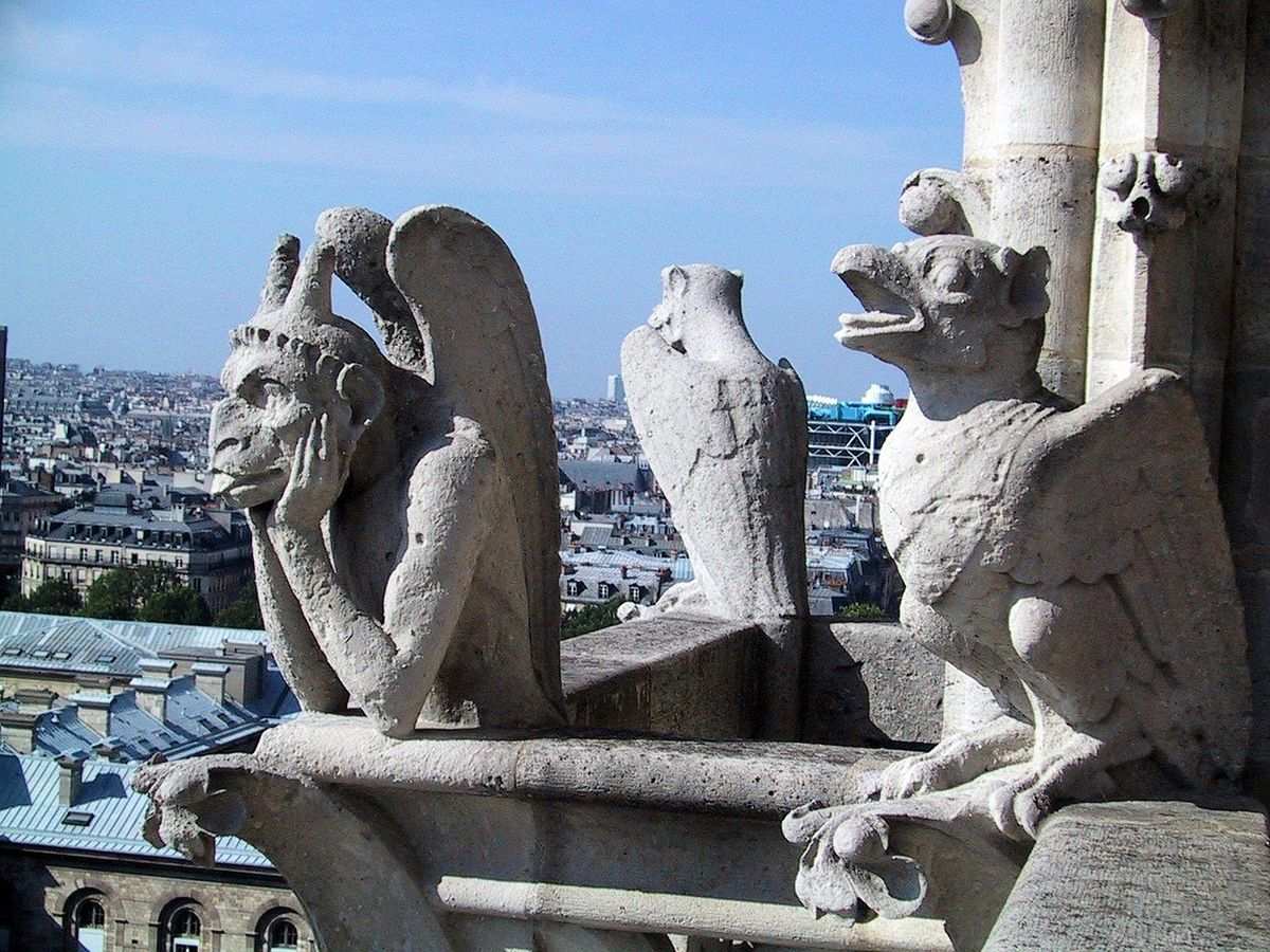 424 lépcsőfok vezet az újranyílt Notre-Dame páratlan panorámájú teraszára