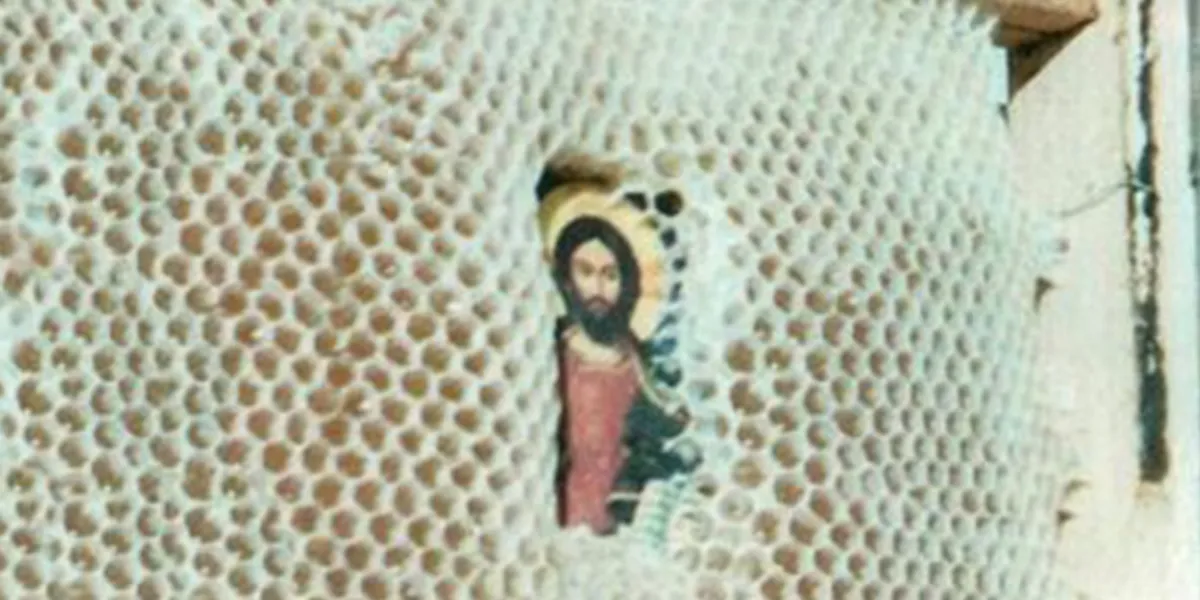 A méhek tisztelettel érzékelik a vallásos képeket