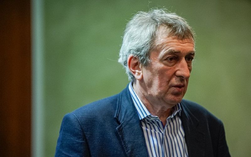 Kulcsár Szabó Ernő: Egy-két év múlva is úgy tudok beszélgetni Krasznahorkaival, mintha tegnap hagytuk volna abba