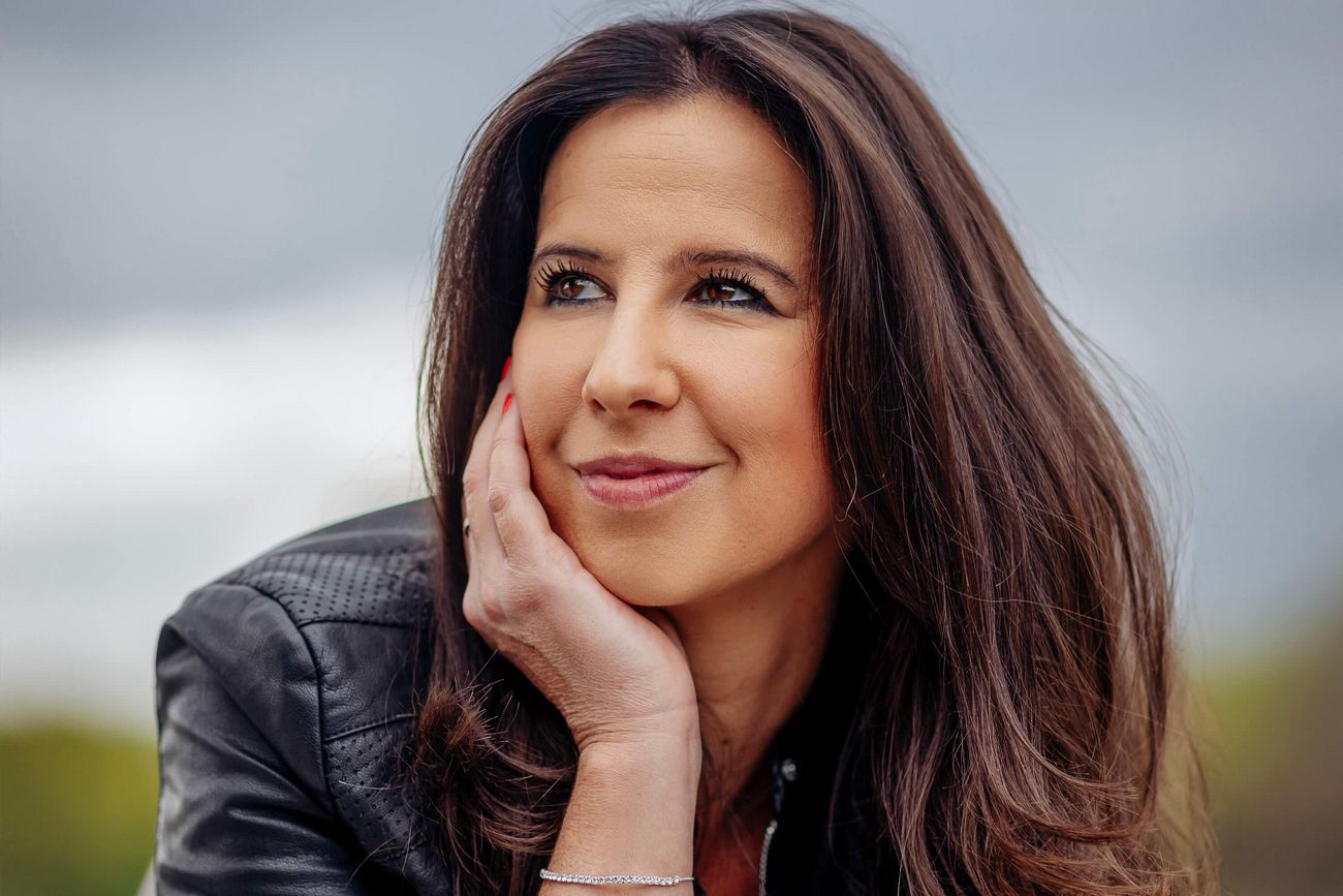 Gereben Zita új dala megidézi a nyolcvanas évek hangulatát