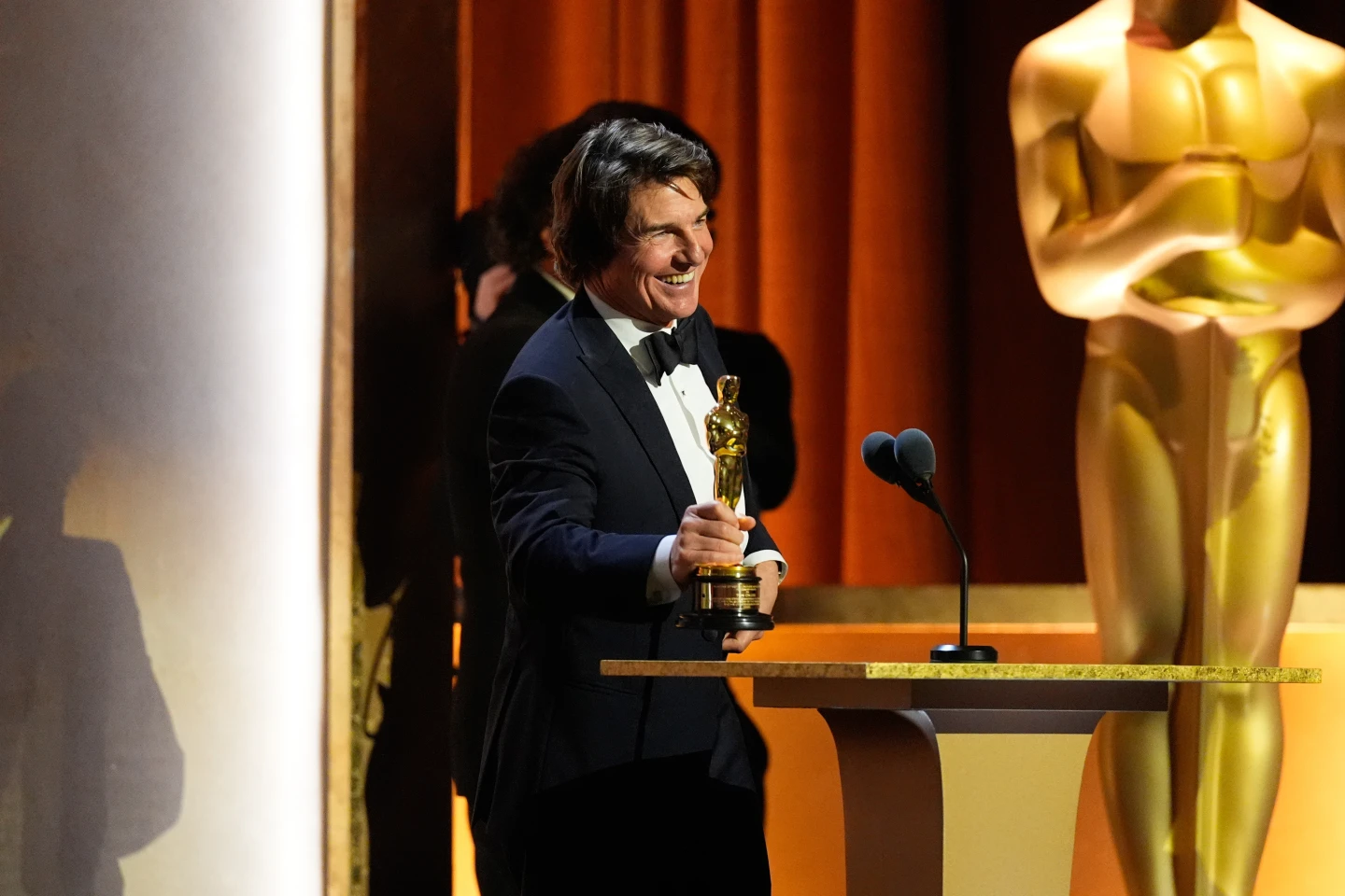 Tom Cruise végre Oscar-díjat kapott