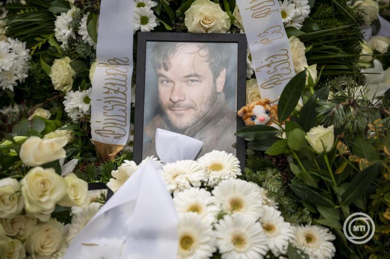 Gyönyörű és megrázó beszédet mondott Kálloy Molnár Péter felesége a temetésen