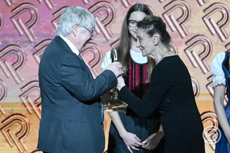 Ők tízen kapták az idei Prima és Prima Primissima Díjakat