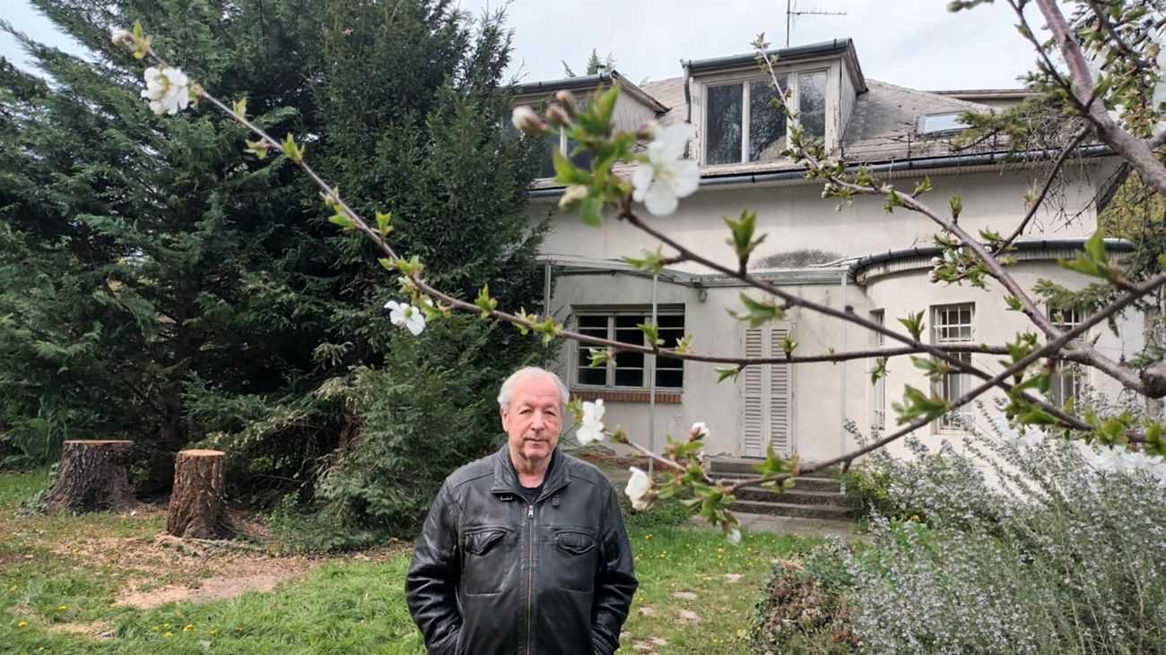 Vámos Miklós elárulta, mikor nyílik az Esterházy Péter otthonából kialakított alkotóház